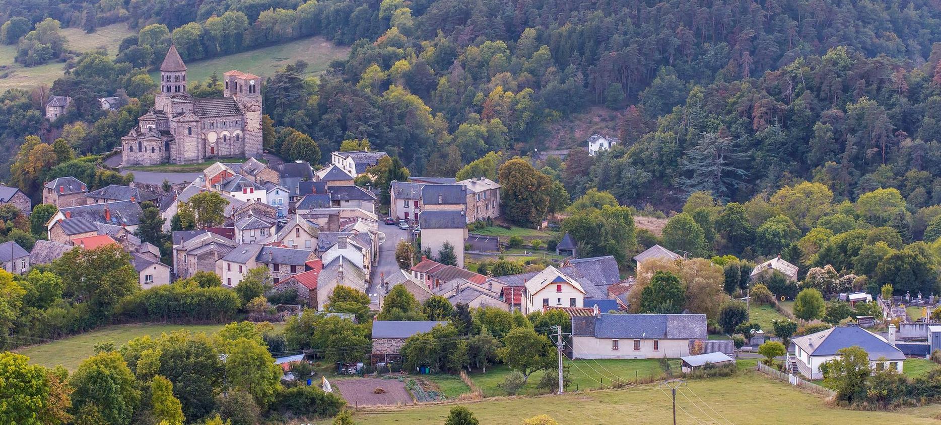 Saint Nectaire - Vue sur le Village de Saint Nectaire en Auvergne