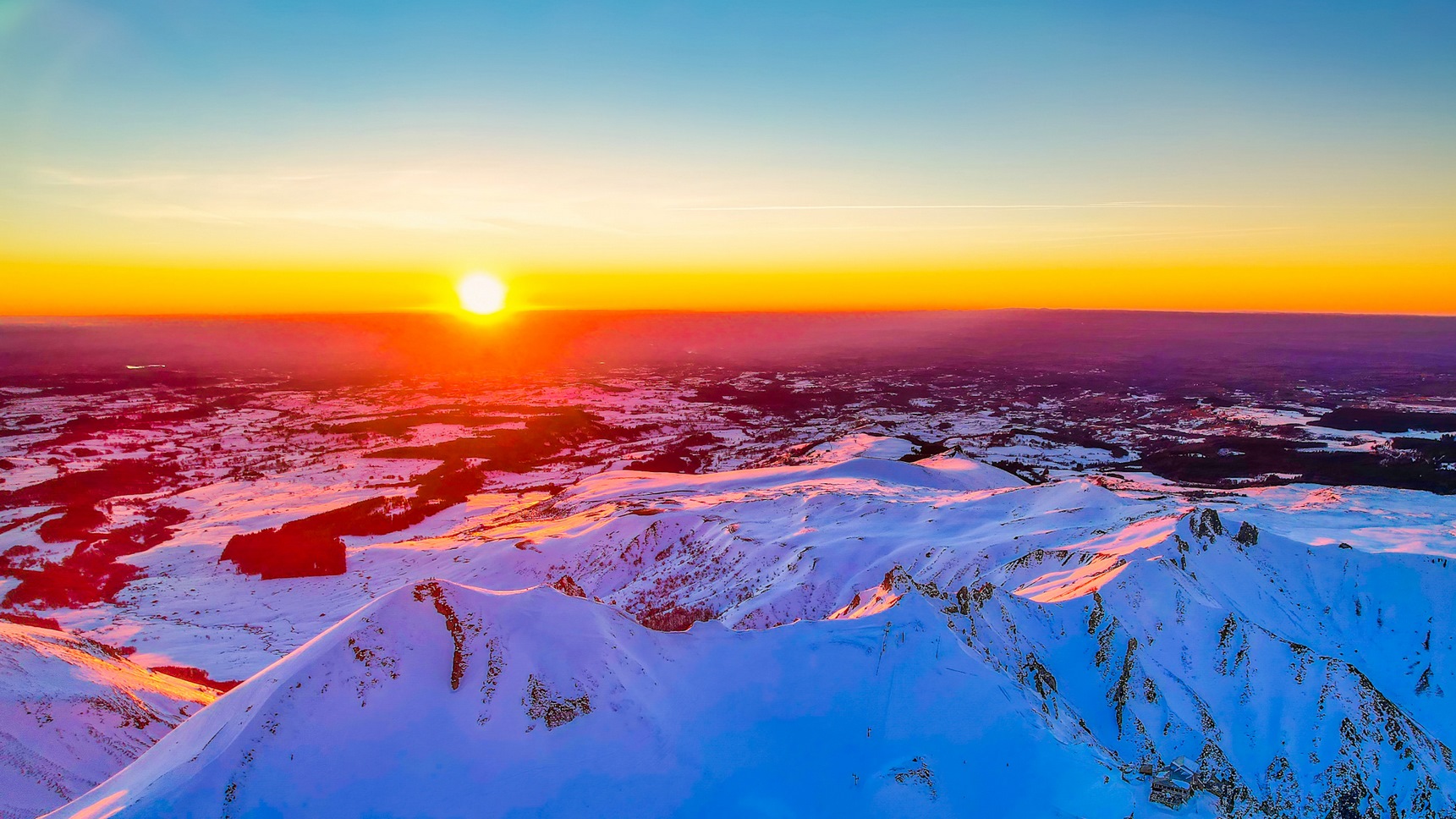 Coucher de Soleil au sommet du Puy de Sancy sous la neige